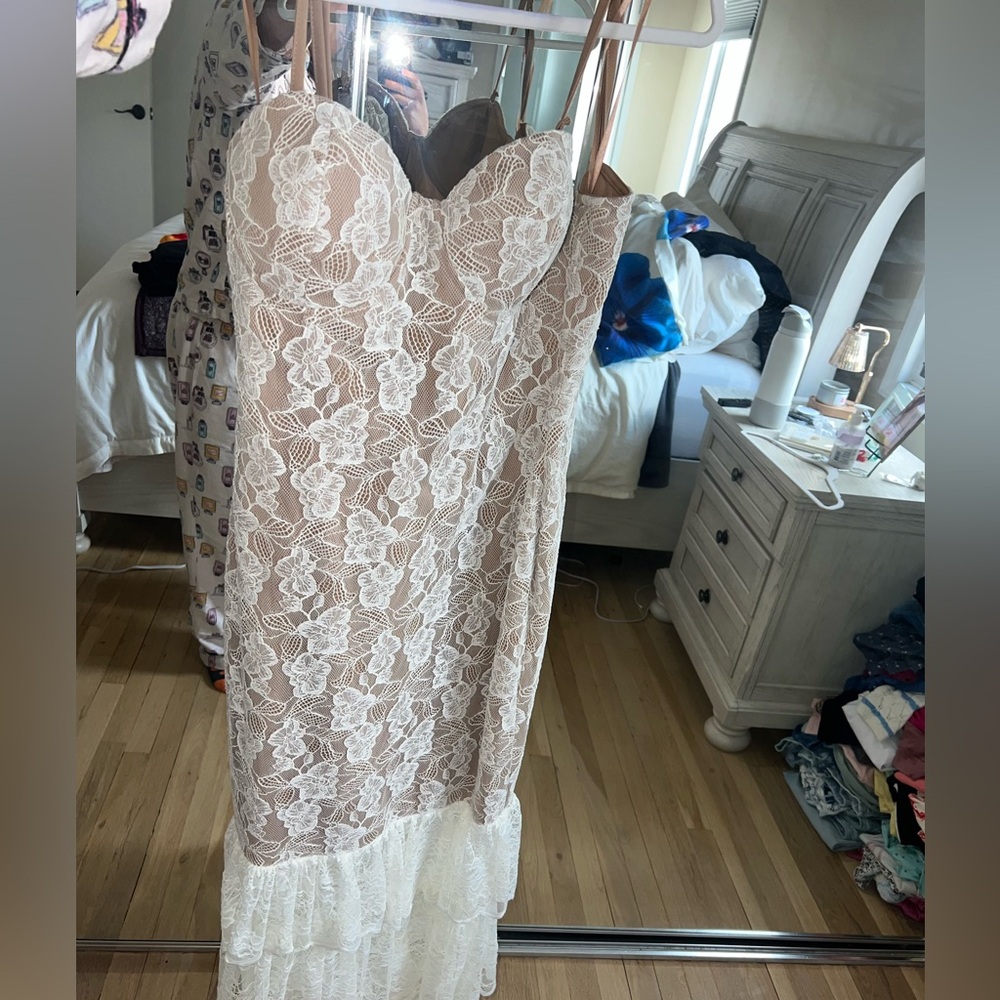 JLUXLABEL White Lace Strapless Maxi Dress - Picture 3 of 5